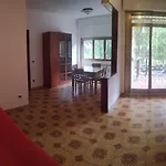 Casa Della Nonna - Female Only